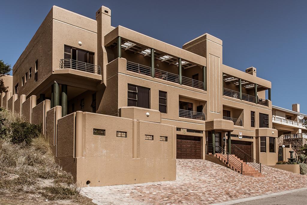 Highview Lodge Mosselbaai Buitenkant foto